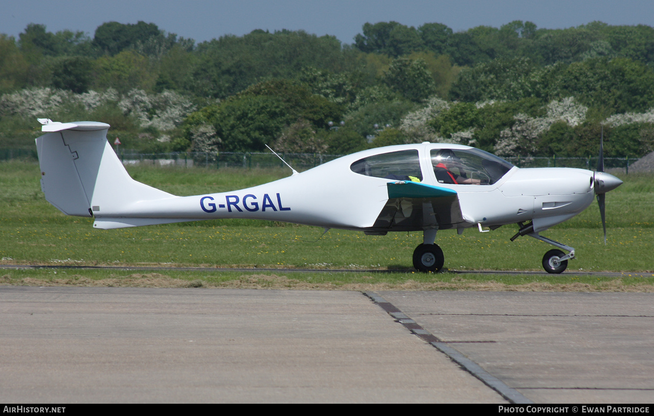 Aircraft Photo of G-RGAL | Diamond DA40D Diamond Star TDI | AirHistory.net #575572