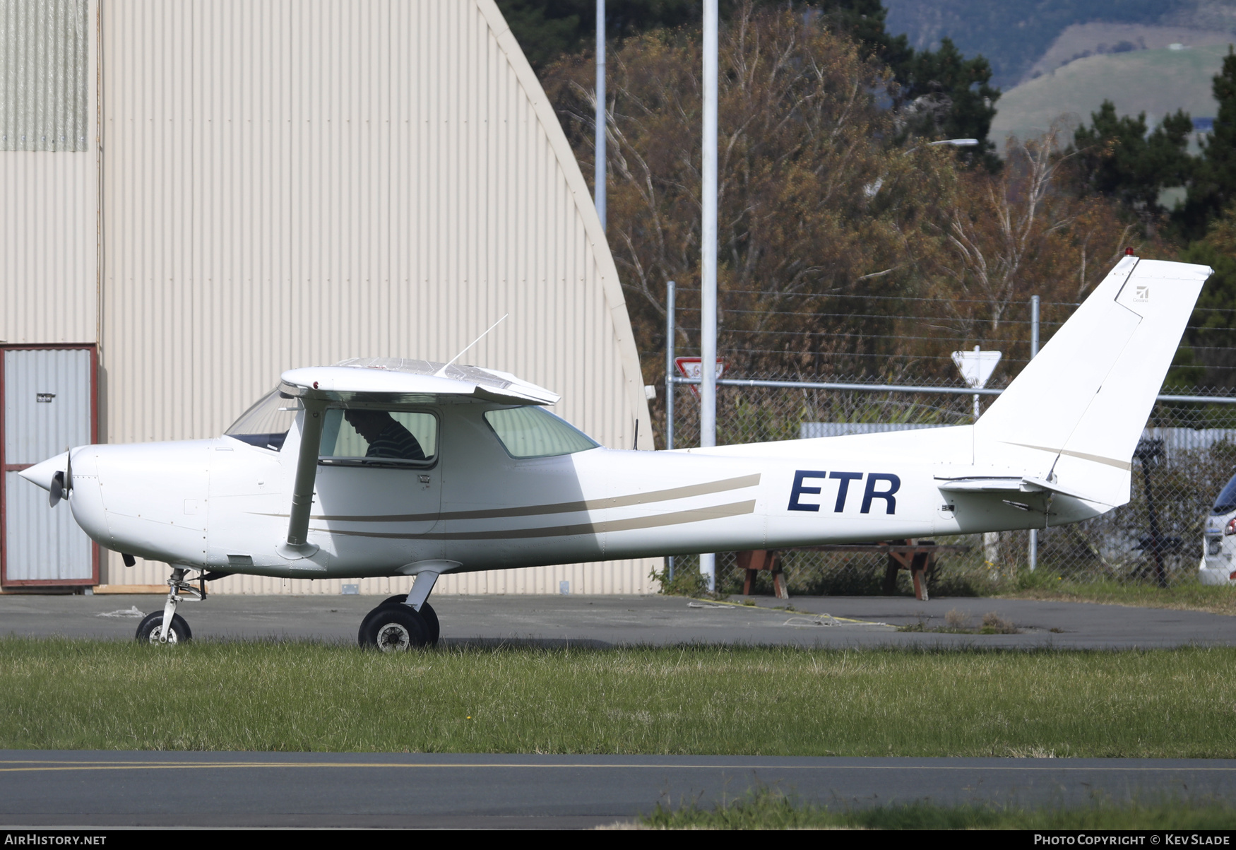 Aircraft Photo of ZK-ETR / ETR | Cessna 152 | AirHistory.net #575643
