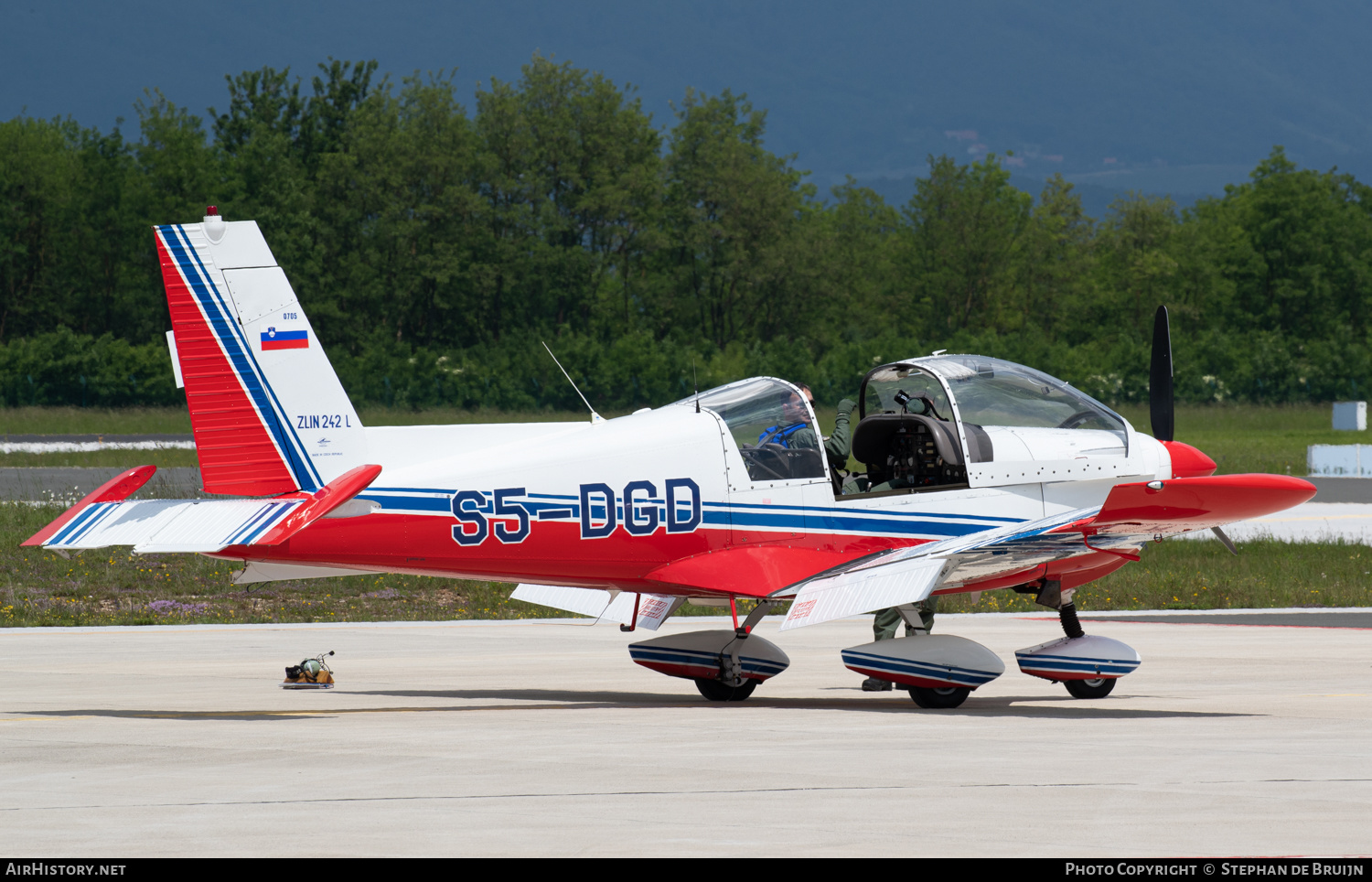 Aircraft Photo of S5-DGD | Zlin Z-242L | Slovenia - Air Force | AirHistory.net #575714