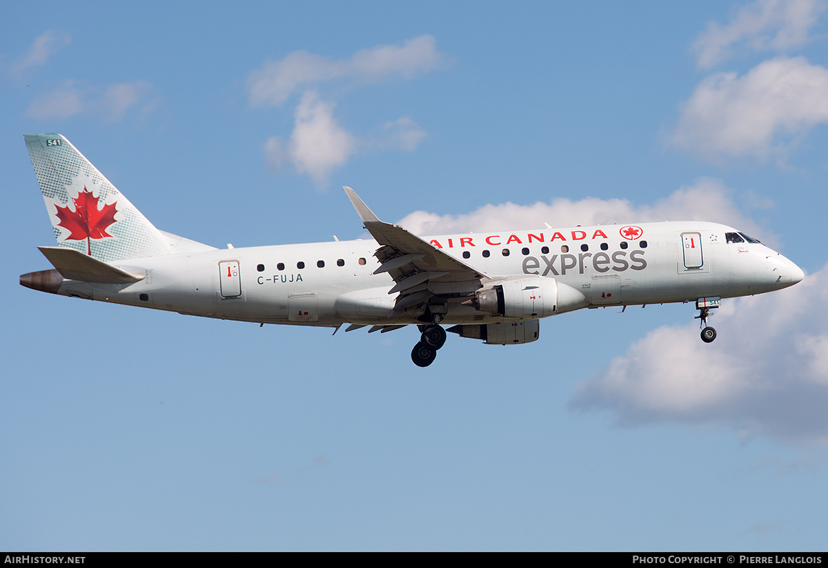 Aircraft Photo of C-FUJA | Embraer 175SU (ERJ-170-200SU) | Air Canada Express | AirHistory.net #575733