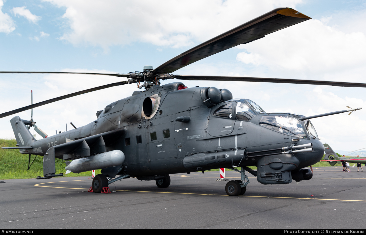 Aircraft Photo of 335 | Mil Mi-24P | Hungary - Air Force | AirHistory.net #575740