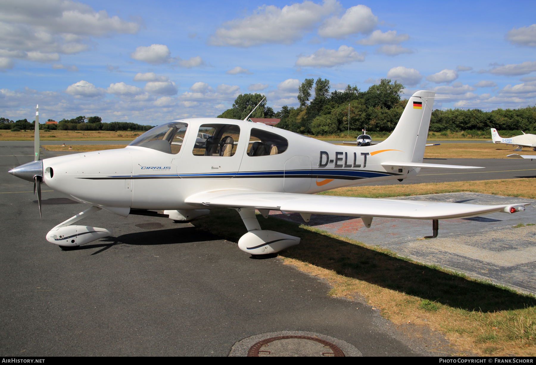 Aircraft Photo of D-ELLT | Cirrus SR-20 G1 | AirHistory.net #575767