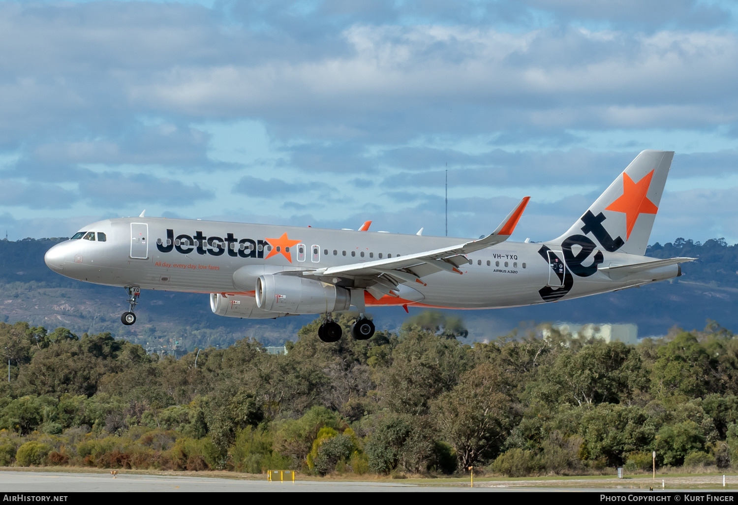 Aircraft Photo of VH-YXQ | Airbus A320-232 | Jetstar Airways | AirHistory.net #575819