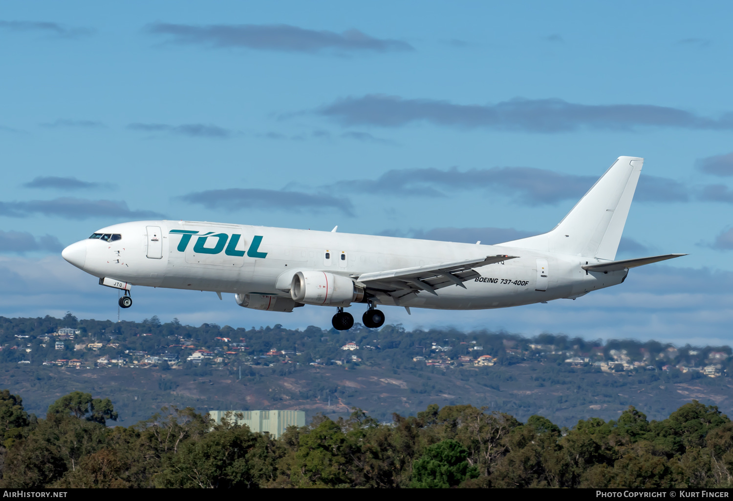 Aircraft Photo of ZK-JTQ | Boeing 737-476(SF) | Toll Priority | AirHistory.net #575820