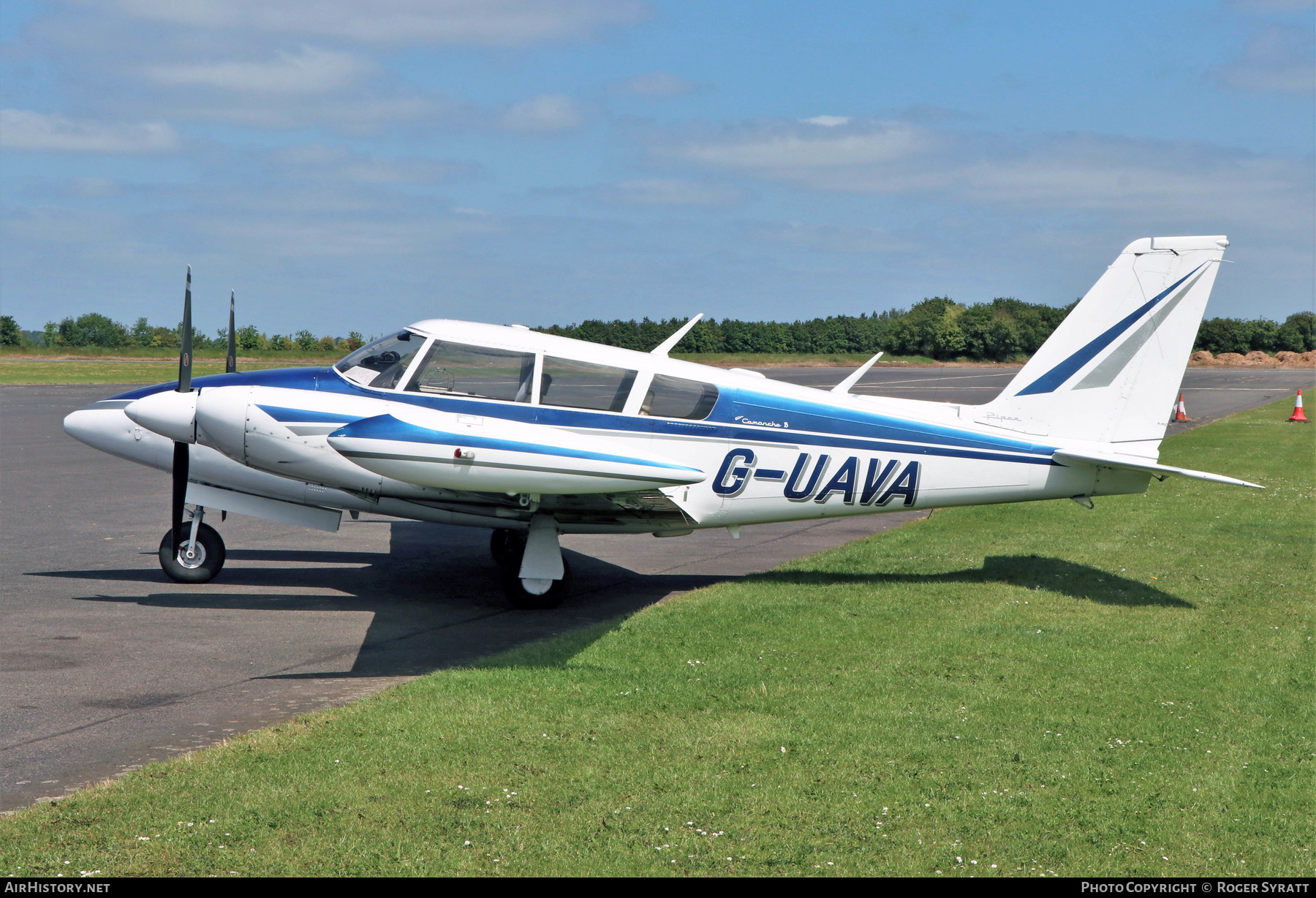 Aircraft Photo of G-UAVA | Piper PA-30-160 Twin Comanche B | AirHistory.net #575822