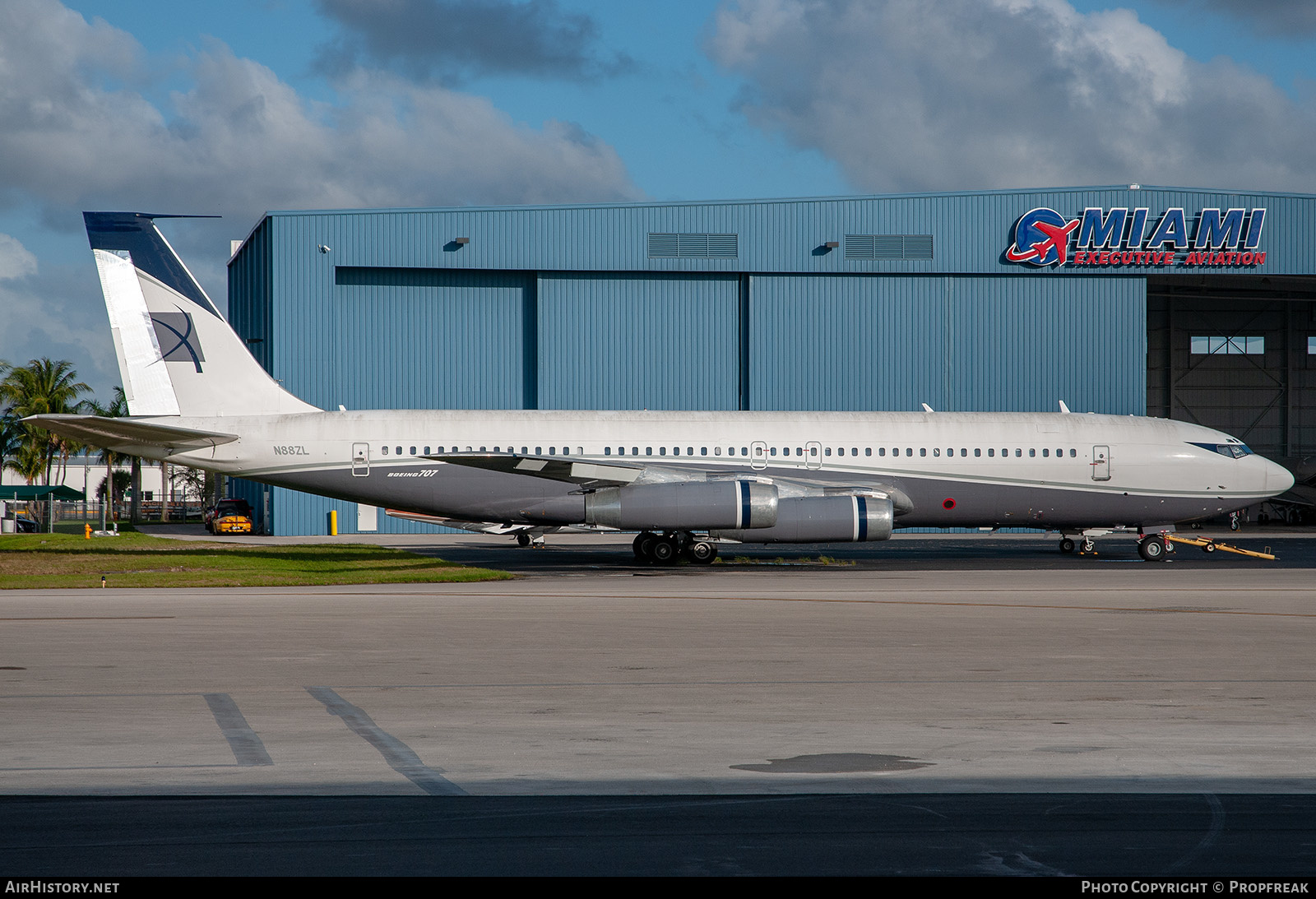 Aircraft Photo of N88ZL | Boeing 707-330B | AirHistory.net #575883