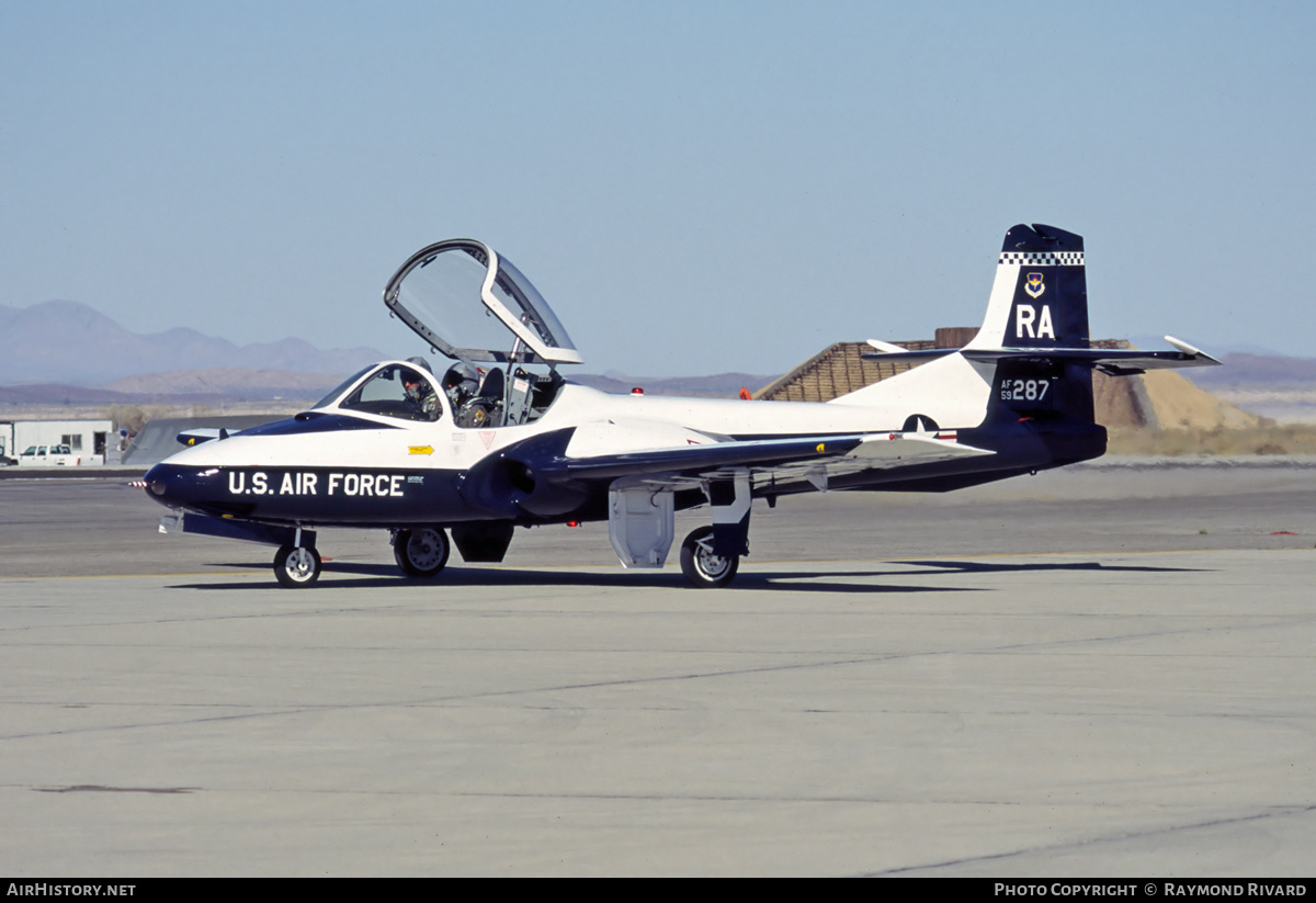 Aircraft Photo of 59-0287 / AF59-287 | Cessna T-37B Tweety Bird | USA - Air Force | AirHistory.net #575898