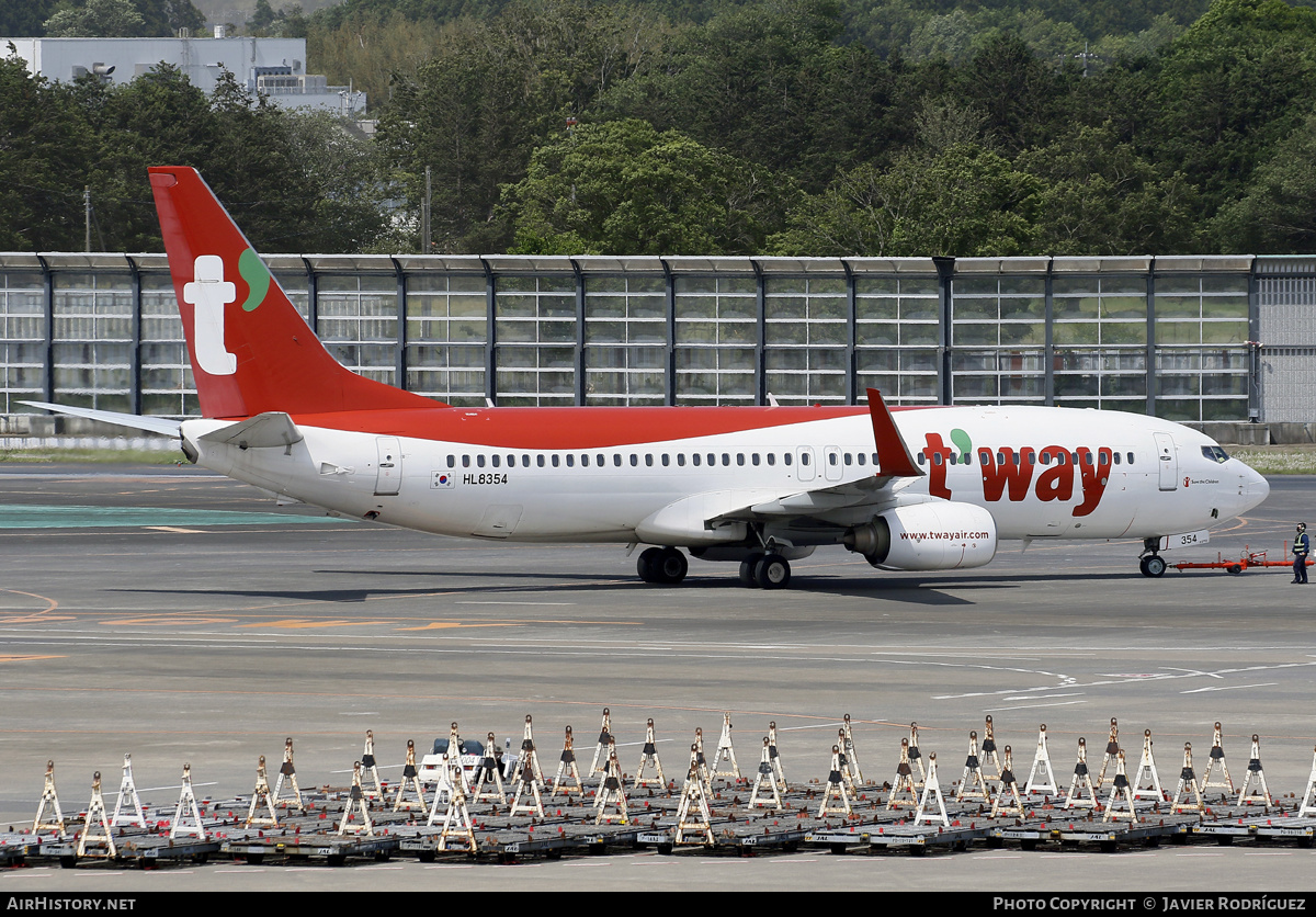 Aircraft Photo of HL8354 | Boeing 737-8KN | T'way Air | AirHistory.net #575964