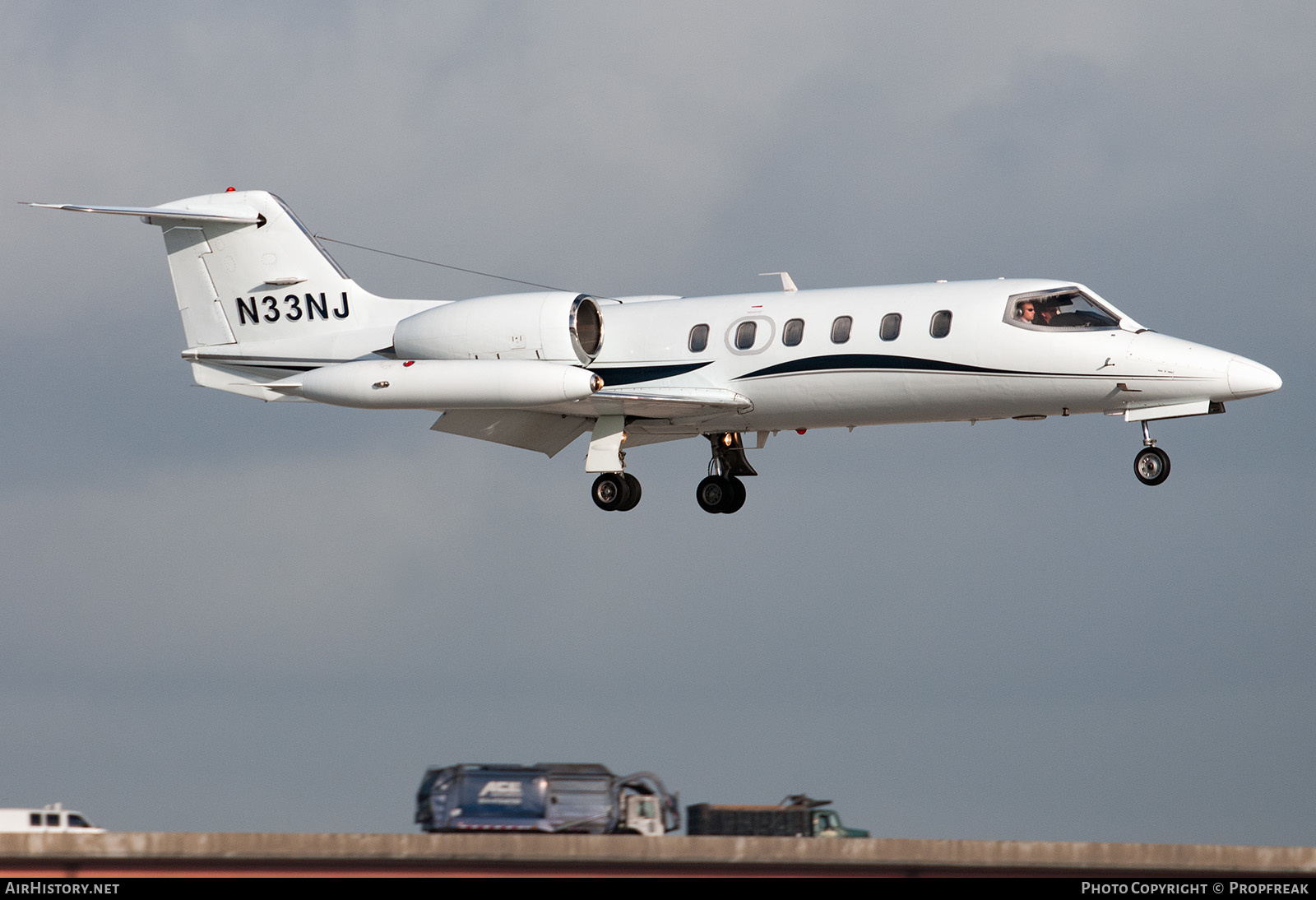 Aircraft Photo of N33NJ | Gates Learjet 35A | AirHistory.net #575968