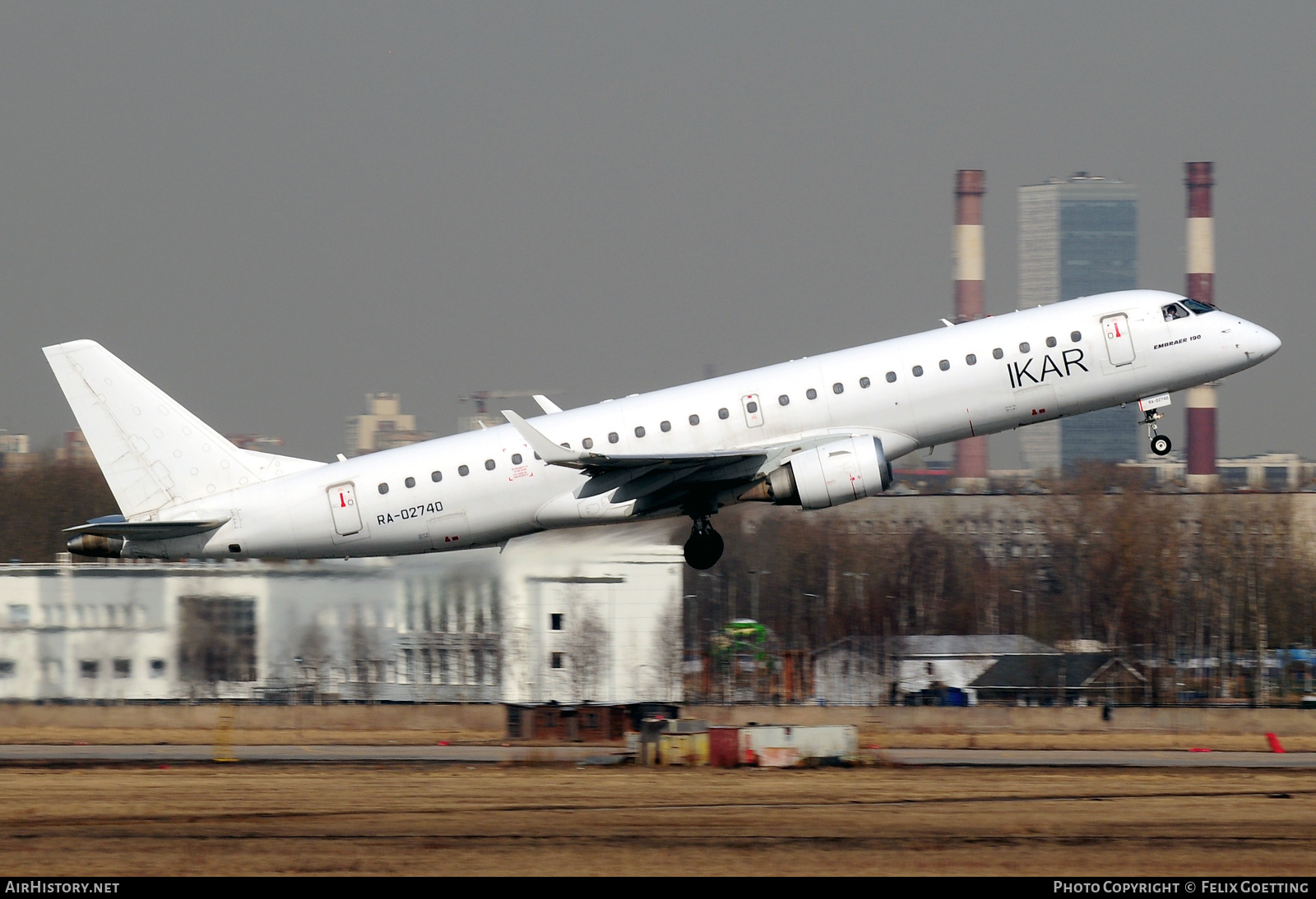 Aircraft Photo of RA-02740 | Embraer 190LR (ERJ-190-100LR) | Ikar Airlines | AirHistory.net #575975