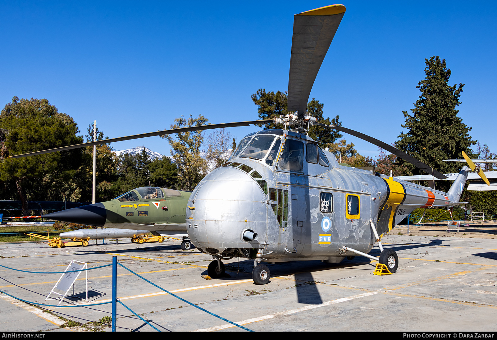 Aircraft Photo of 952 | Sikorsky UH-19B Chickasaw (S-55B) | Greece - Air Force | AirHistory.net #575979