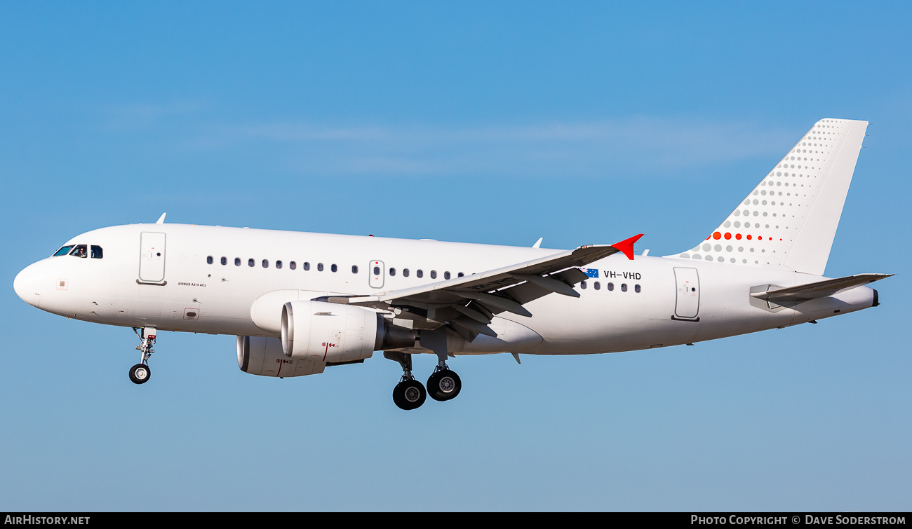 Aircraft Photo of VH-VHD | Airbus A319-115LR | AirHistory.net #576005