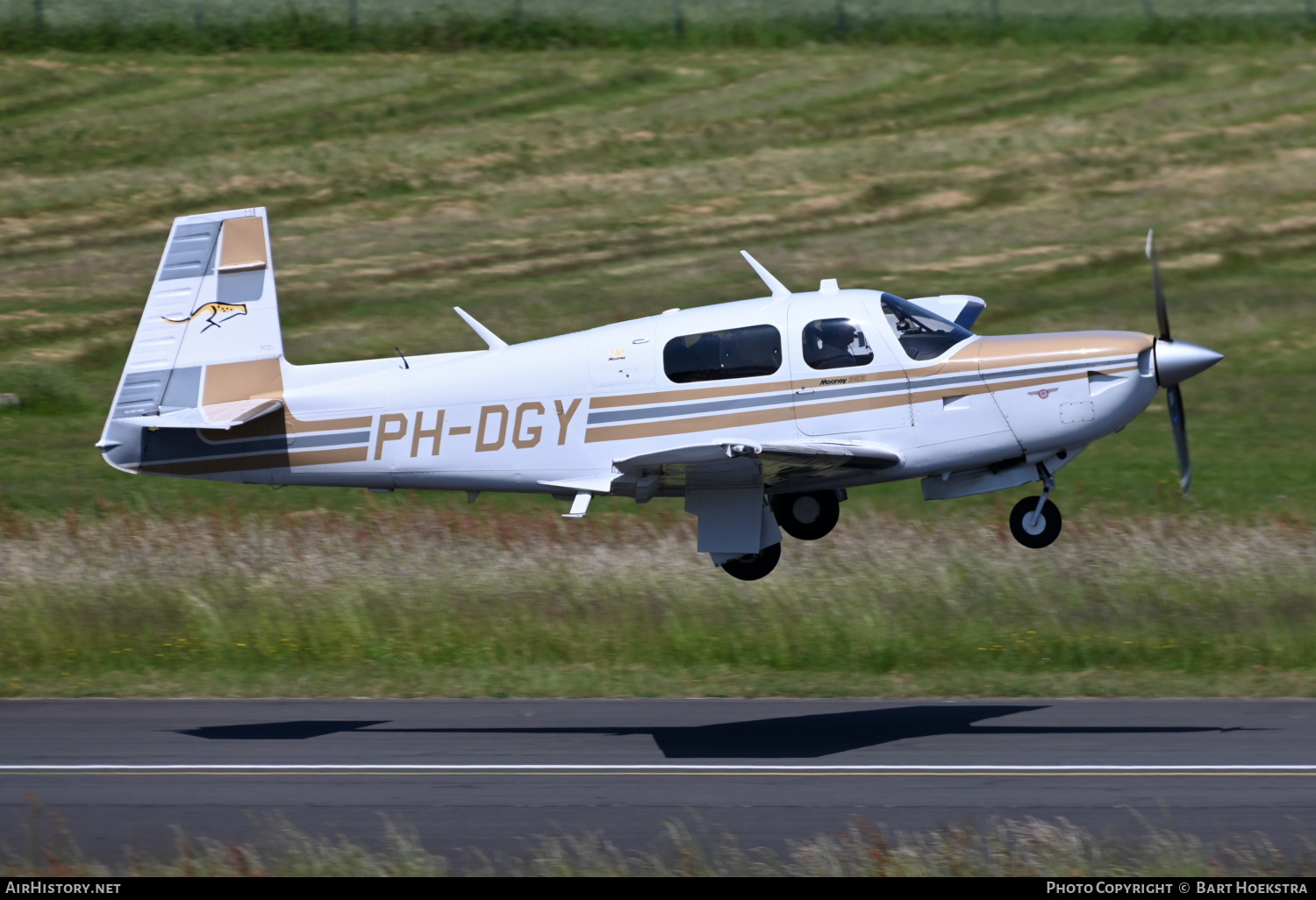 Aircraft Photo of PH-DGY | Mooney M-20K 252TSE | AirHistory.net #576028