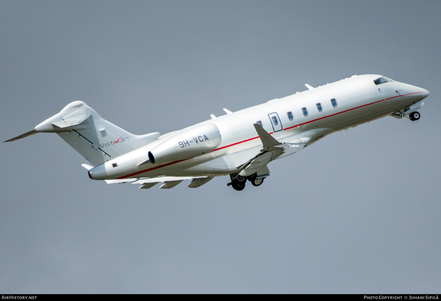 Aircraft Photo of 9H-VCA | Bombardier Challenger 350 (BD-100-1A10) | VistaJet | AirHistory.net #576114