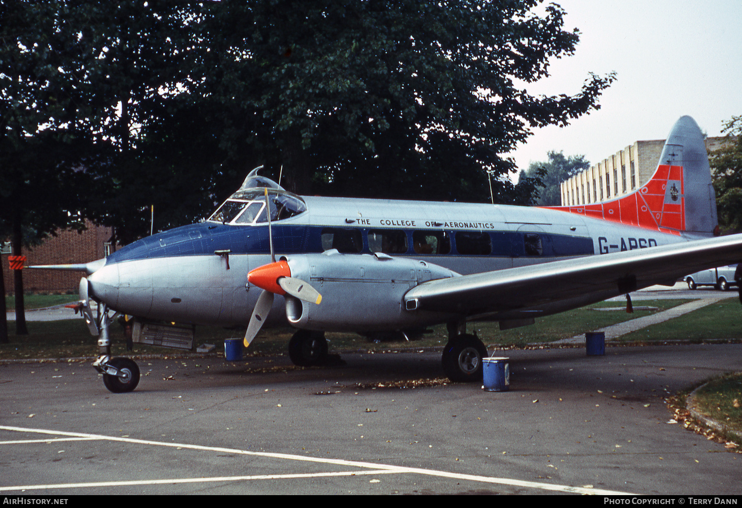 Aircraft Photo of G-APSO | De Havilland D.H. 104 Dove 5 | Cranfield College of Aeronautics | AirHistory.net #576145