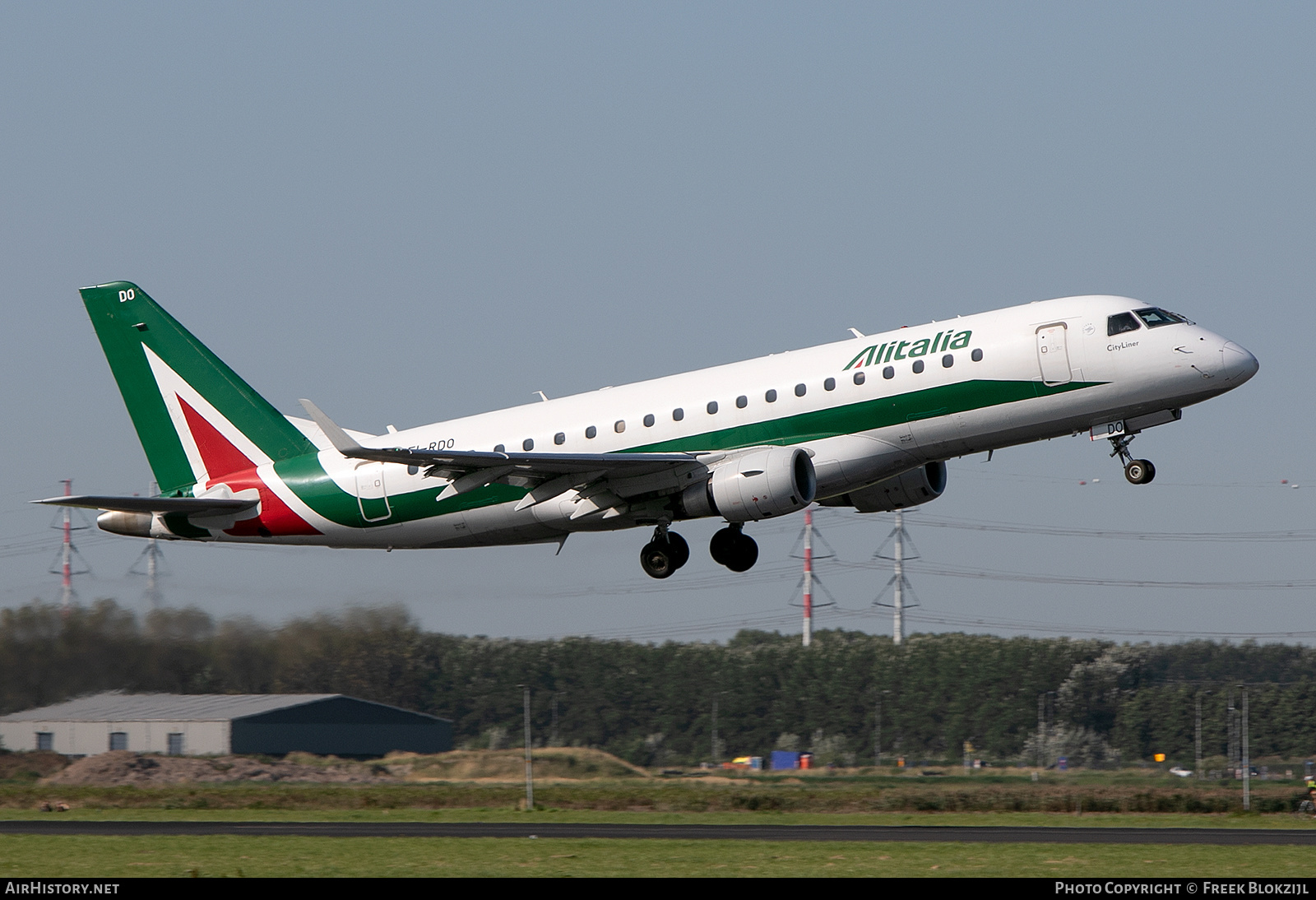 Aircraft Photo of EI-RDO | Embraer 175STD (ERJ-170-200STD) | Alitalia CityLiner | AirHistory.net #576163