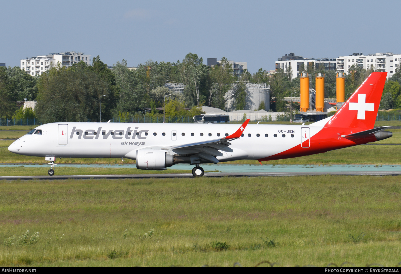 Aircraft Photo of OO-JEM | Embraer 190STD (ERJ-190-100STD) | Helvetic Airways | AirHistory.net #576166