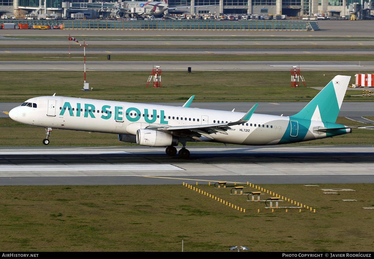 Aircraft Photo of HL7212 | Airbus A321-231 | Air Seoul | AirHistory.net #576233