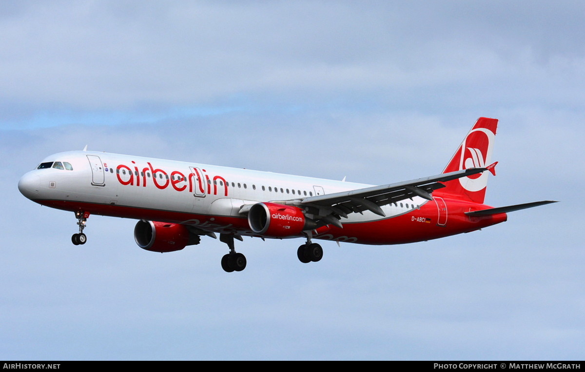 Aircraft Photo of D-ABCI | Airbus A321-211 | Air Berlin | AirHistory.net #576235