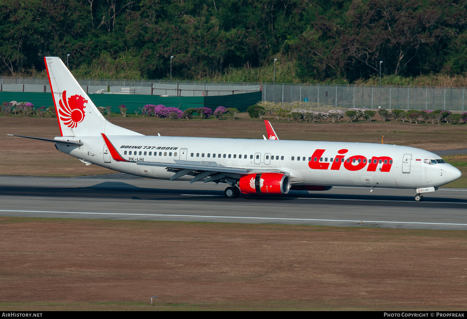 Aircraft Photo of PK-LHI | Boeing 737-9GP/ER | Lion Air | AirHistory.net #576370