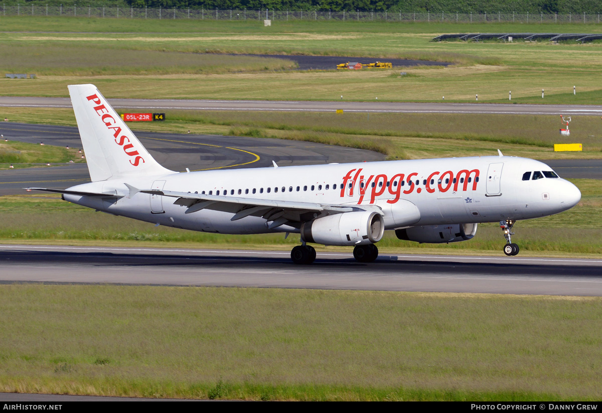 Aircraft Photo of LY-MLG | Airbus A320-232 | Pegasus Airlines | AirHistory.net #576377