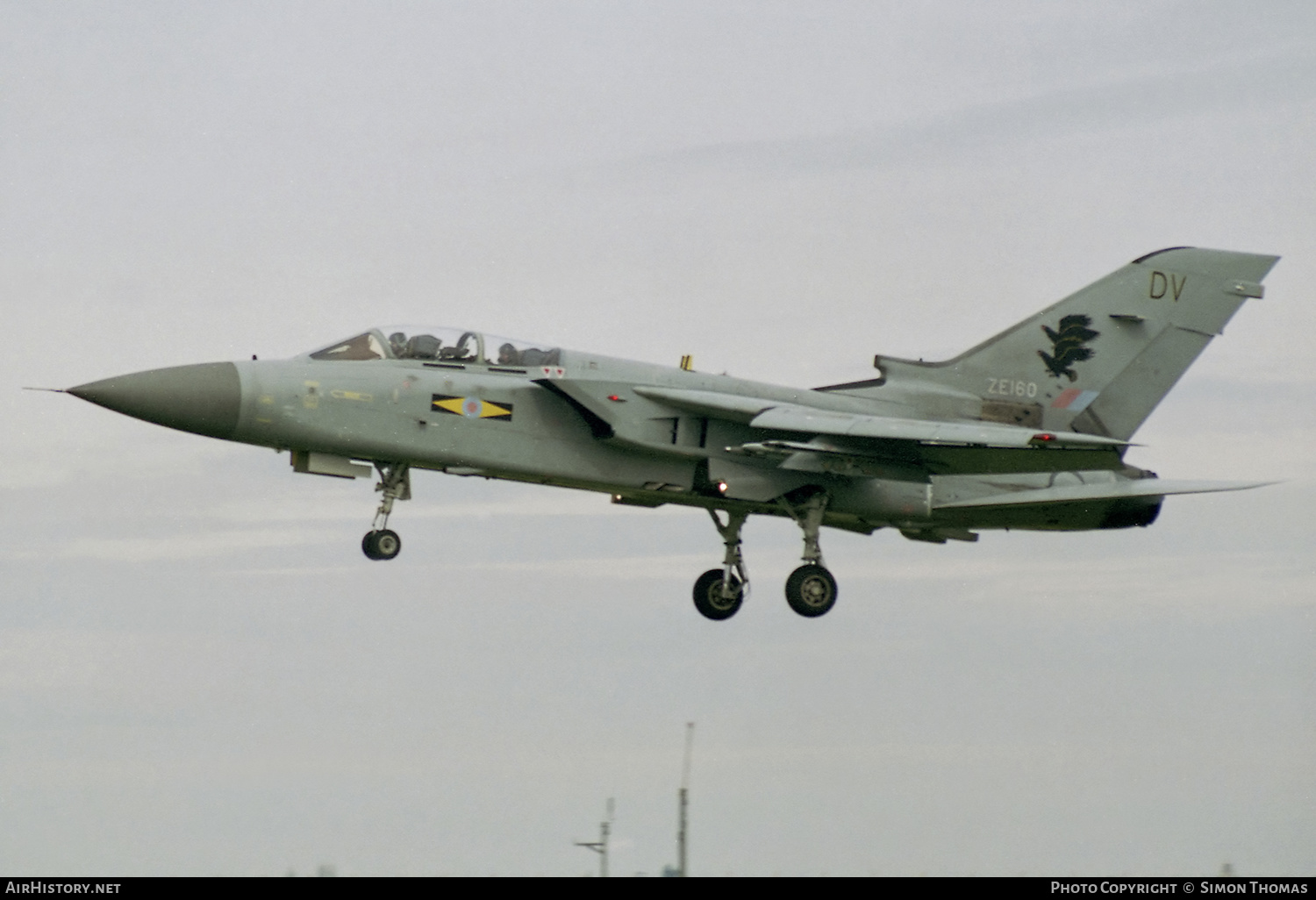 Aircraft Photo of ZE160 | Panavia Tornado F3 | UK - Air Force | AirHistory.net #576391