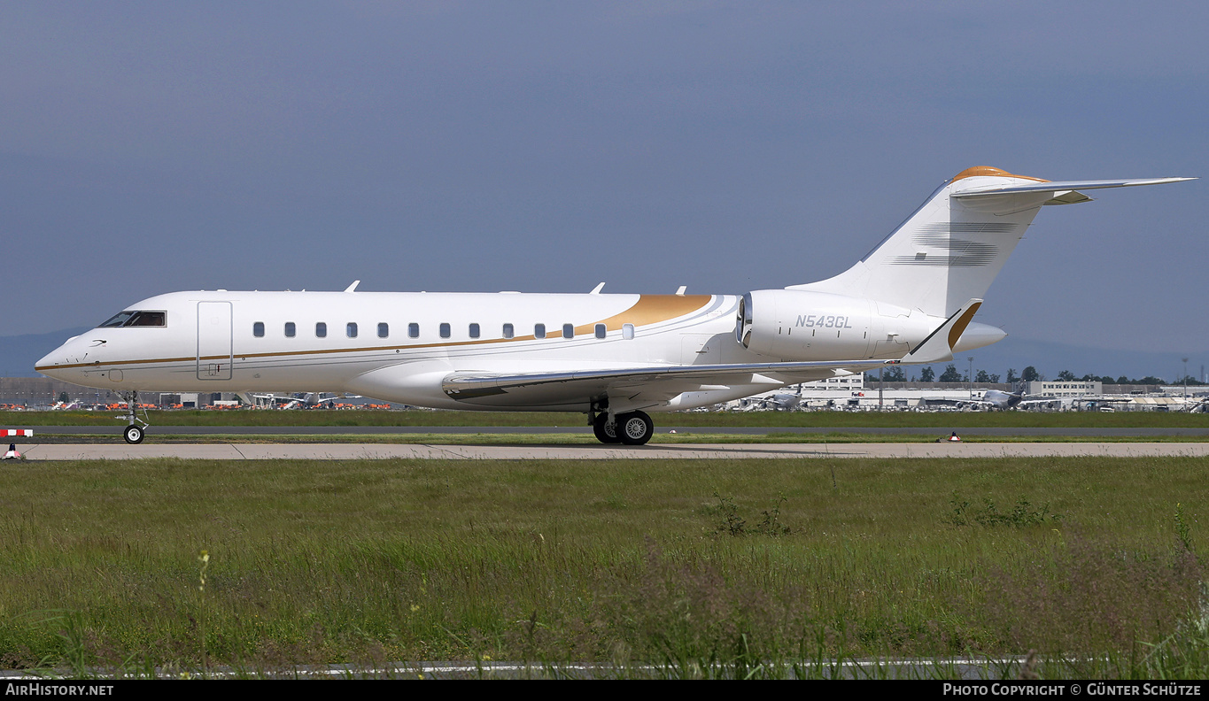 Aircraft Photo of N543GL | Bombardier Global 6000 (BD-700-1A10) | AirHistory.net #576425