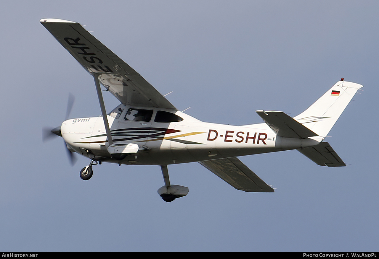 Aircraft Photo of D-ESHR | Cessna 182S Skylane | GVML - Gruppo Volo Motore Lugano | AirHistory.net #576474