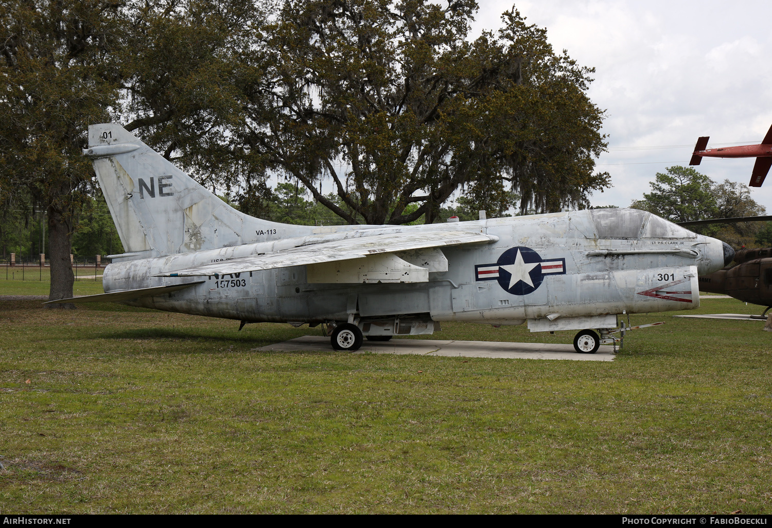 Aircraft Photo of 157503 / 301 | LTV A-7E Corsair II | USA - Navy | AirHistory.net #576480