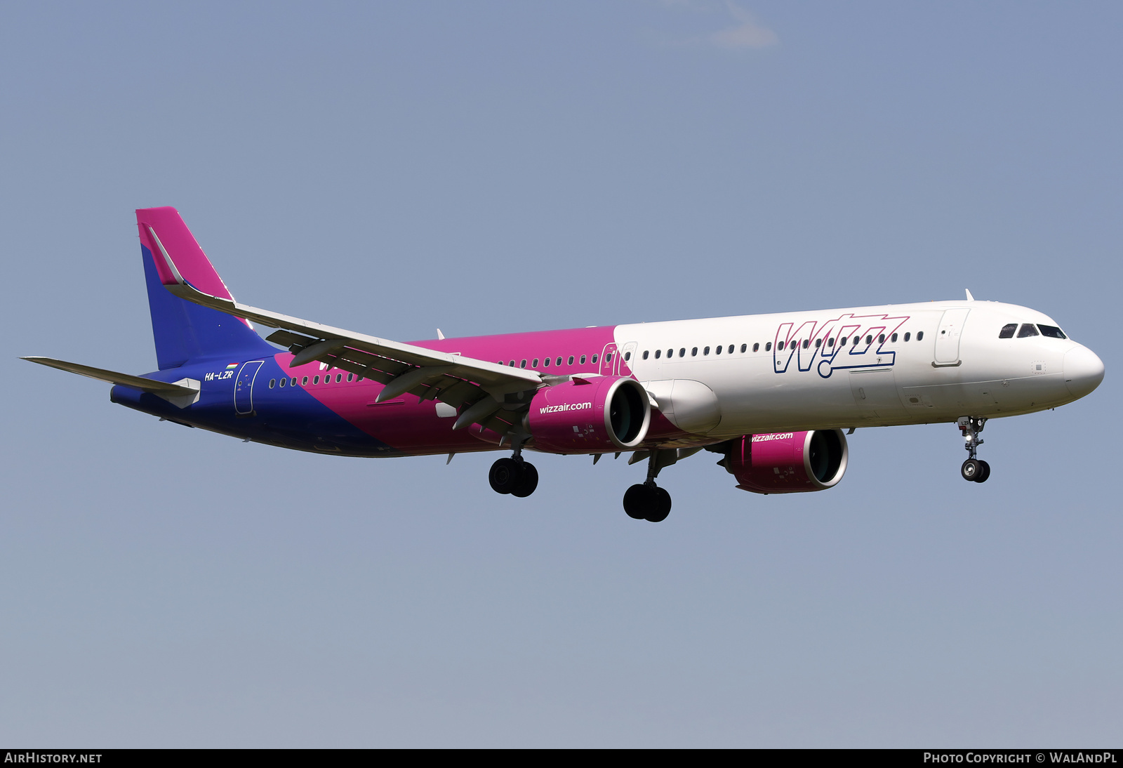Aircraft Photo of HA-LZR | Airbus A321-271NX | Wizz Air | AirHistory.net #576552