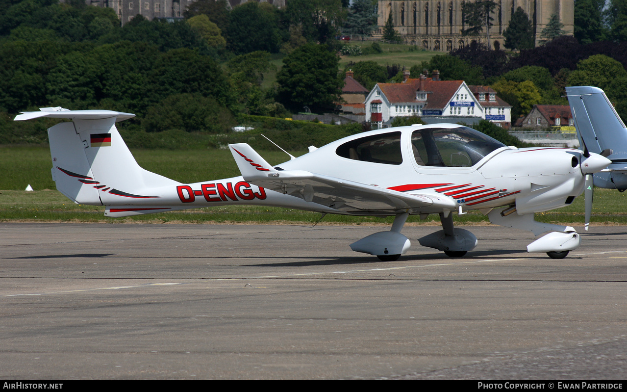 Aircraft Photo of D-ENGJ | Diamond DA40 NG Diamond Star | AirHistory.net #576595