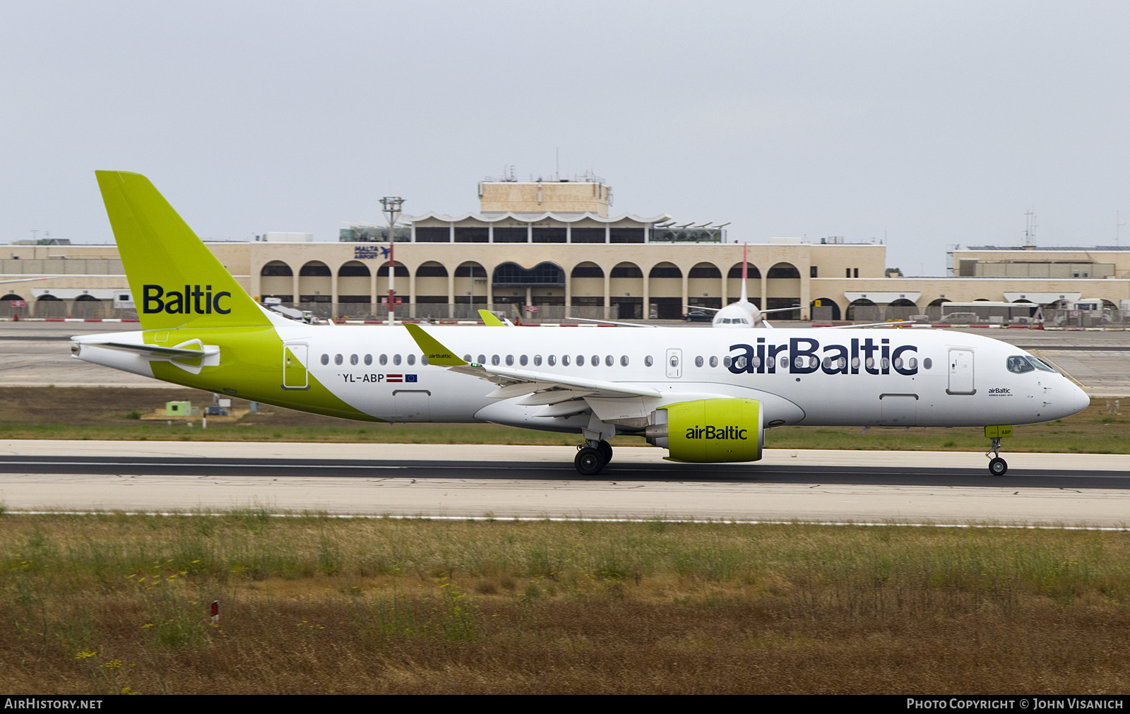 Aircraft Photo of YL-ABP | Airbus A220-371 (BD-500-1A11) | AirBaltic | AirHistory.net #576636
