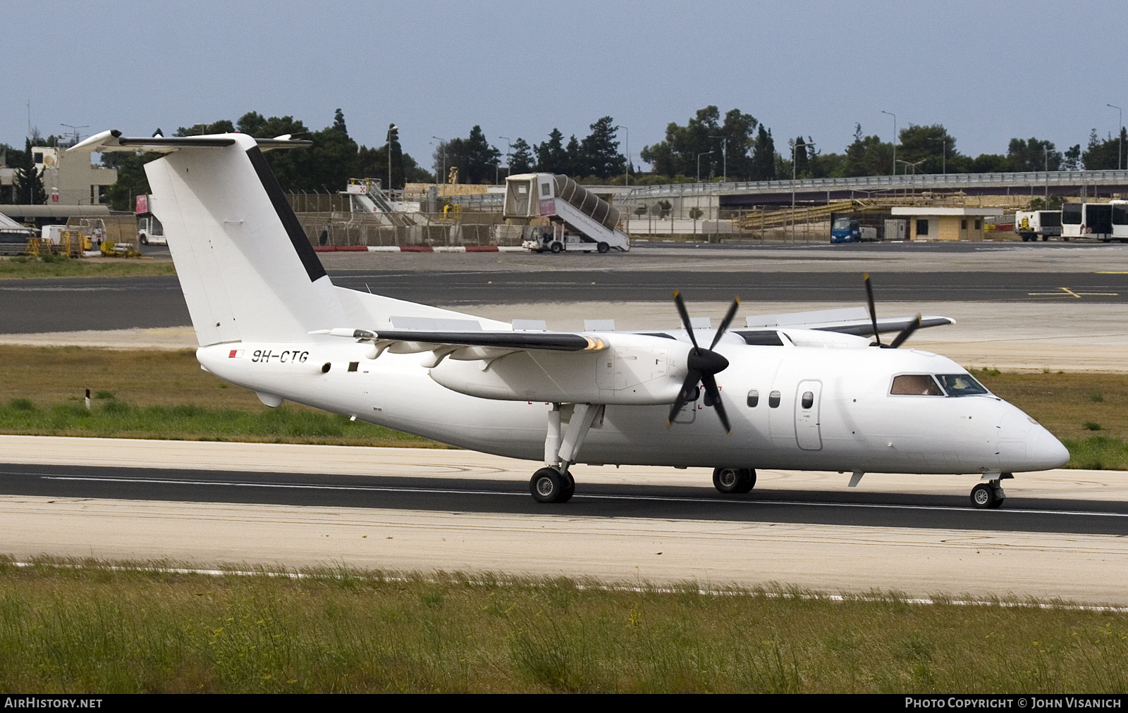 Aircraft Photo of 9H-CTG | De Havilland Canada DHC-8-102 Dash 8 | AirHistory.net #576638