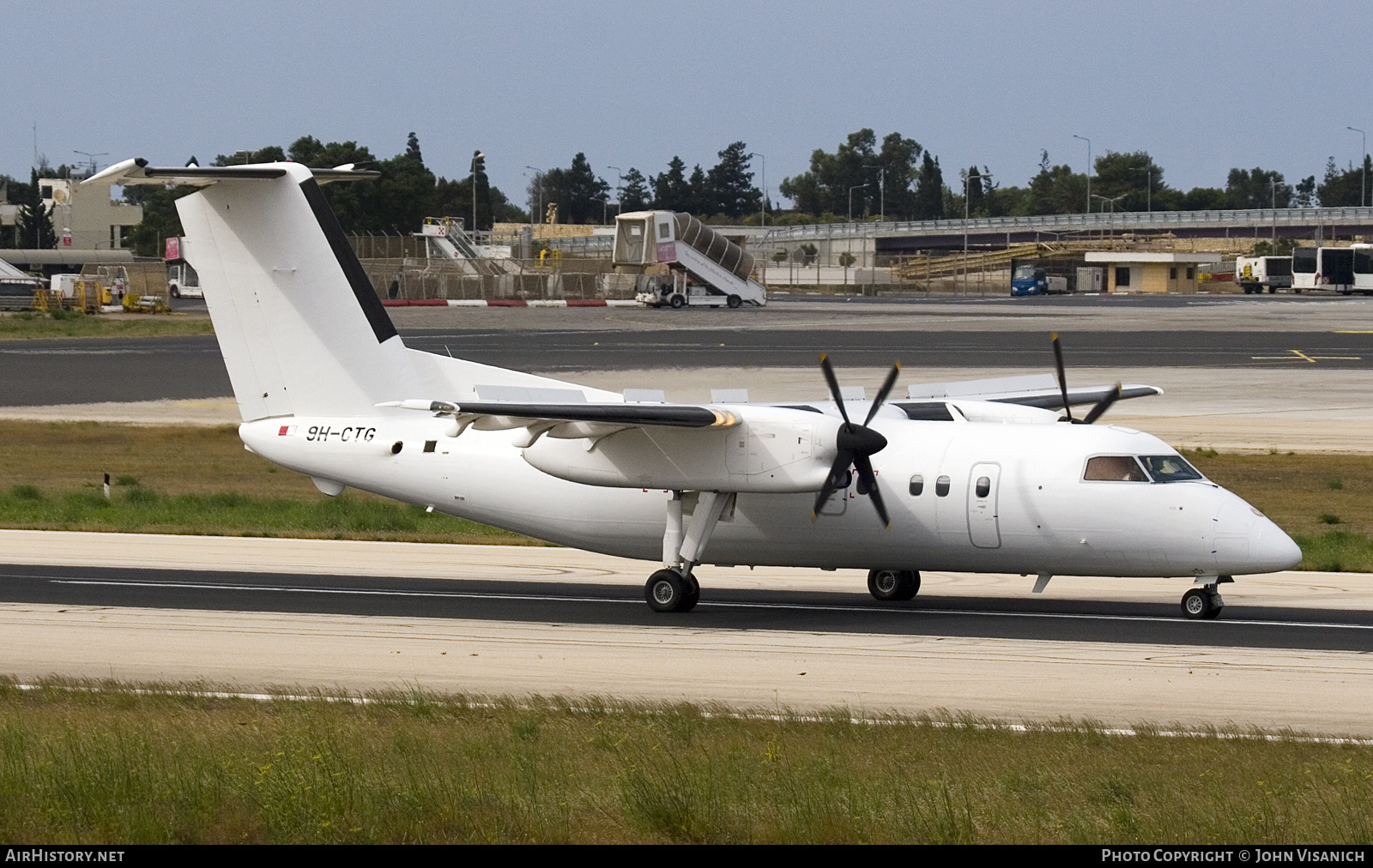 Aircraft Photo of 9H-CTG | De Havilland Canada DHC-8-102 Dash 8 | AirHistory.net #576638