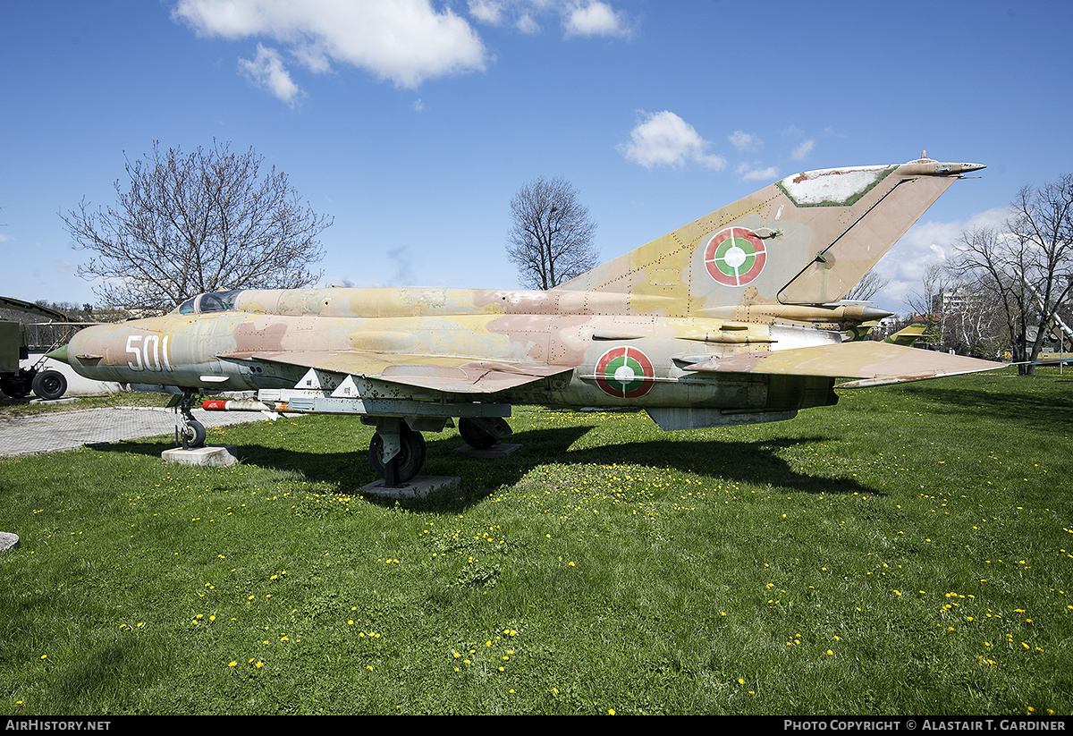 Aircraft Photo of 501 | Mikoyan-Gurevich MiG-21BIS Lazur | Bulgaria - Air Force | AirHistory.net #576666