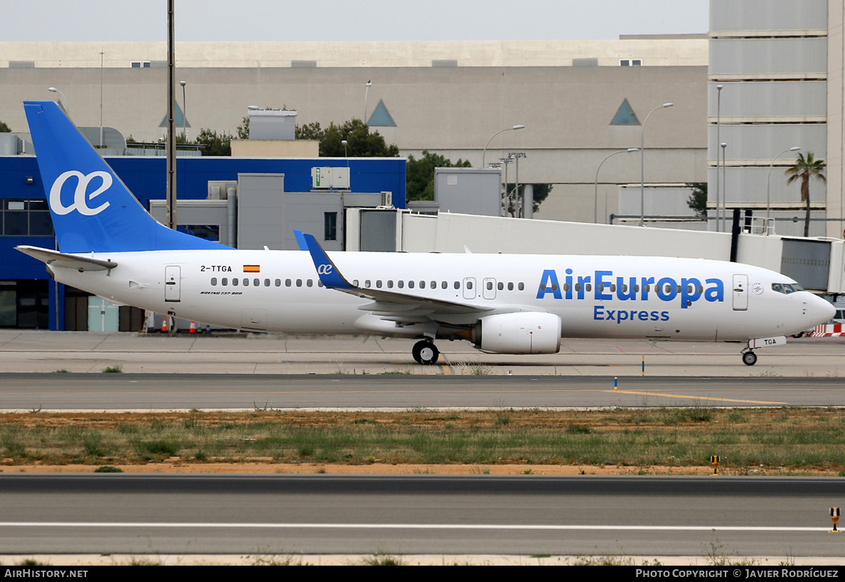 Aircraft Photo of 2-TTGA | Boeing 737-8AL | Air Europa Express | AirHistory.net #576756