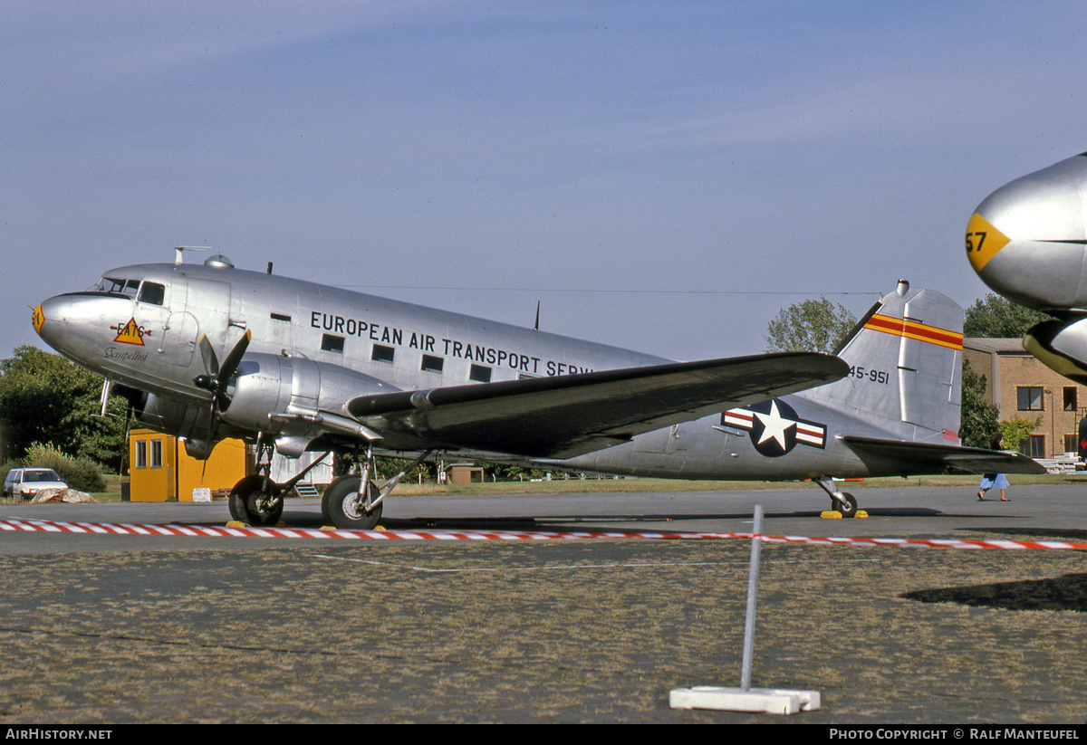 Aircraft Photo of 45-951 | Douglas C-47B Skytrain | USA - Air Force | AirHistory.net #576938