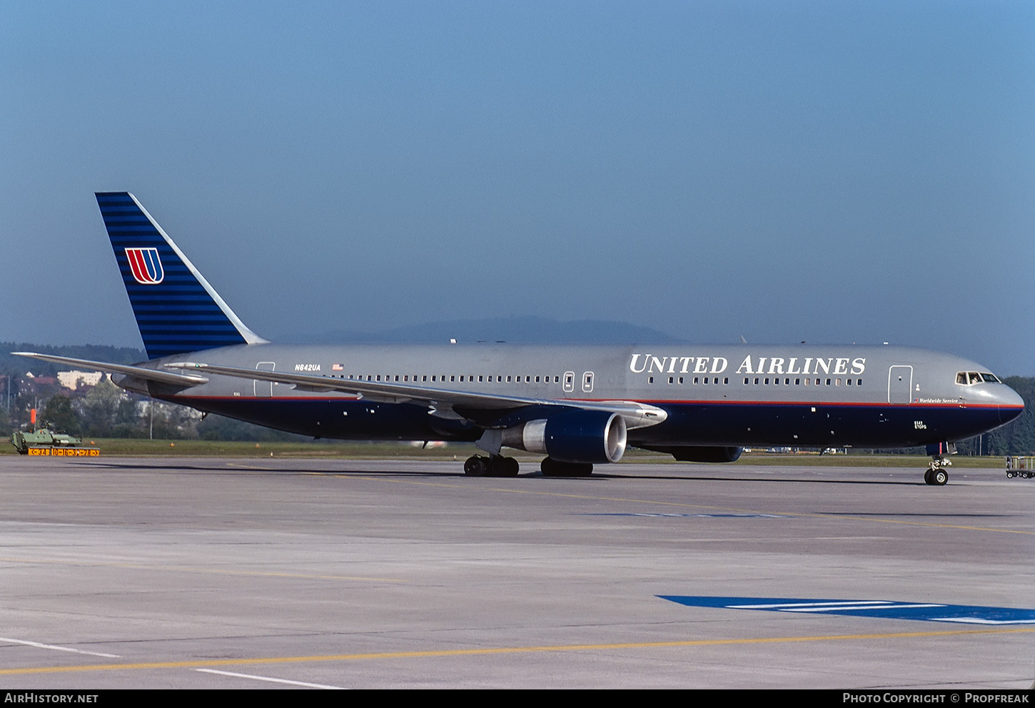 Aircraft Photo of N642UA | Boeing 767-322/ER | United Airlines | AirHistory.net #576960