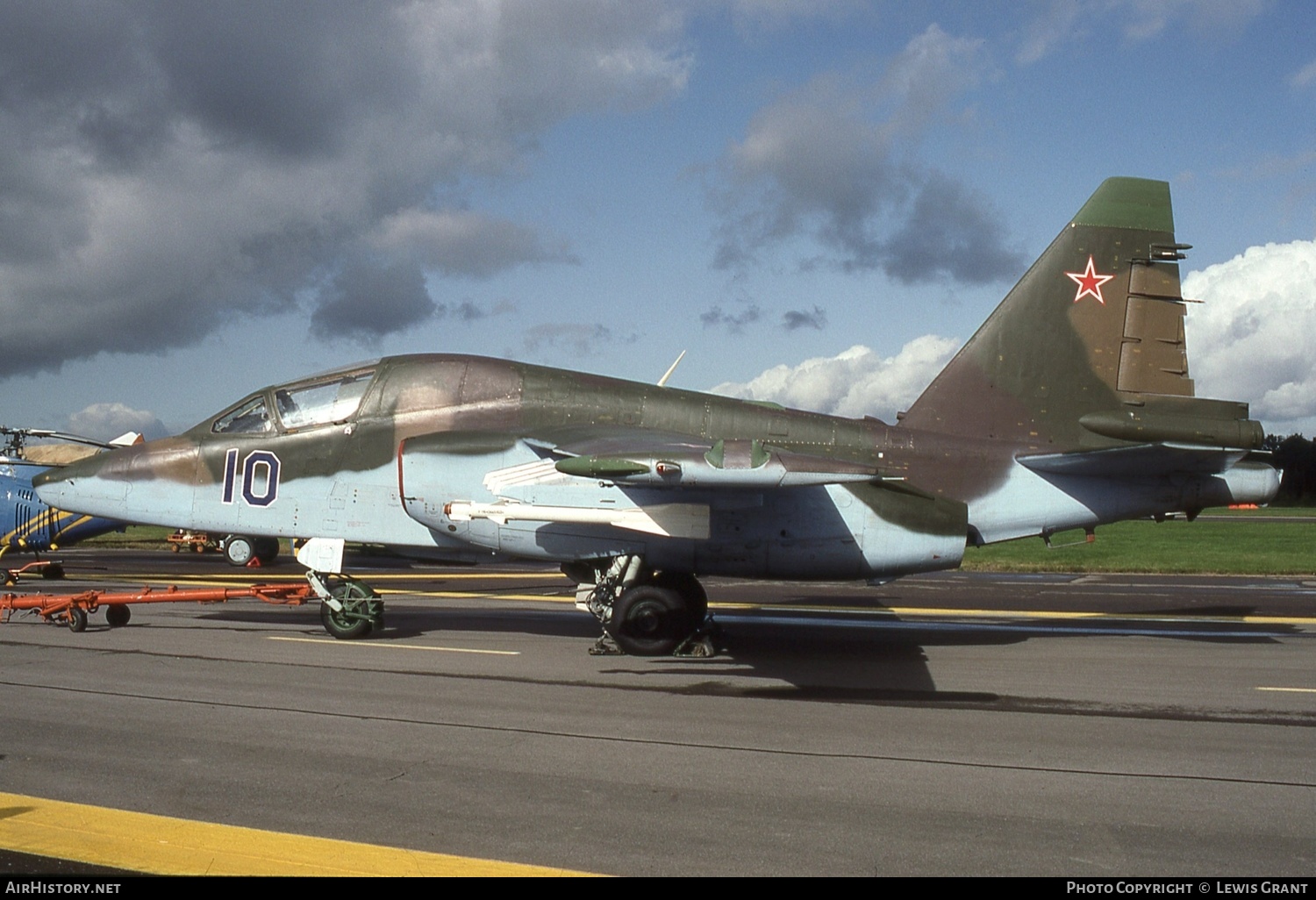 Aircraft Photo of 10 blue | Sukhoi Su-25TK | Russia - Air Force | AirHistory.net #576972