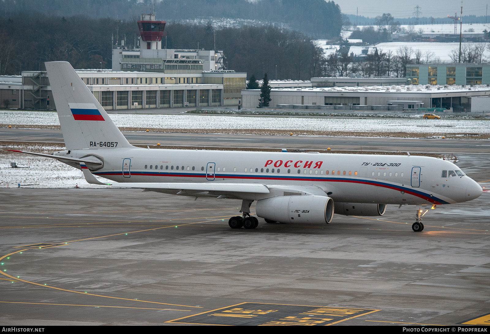 Aircraft Photo of RA-64057 | Tupolev Tu-204-300 | Rossiya - Special Flight Detachment | AirHistory.net #577037
