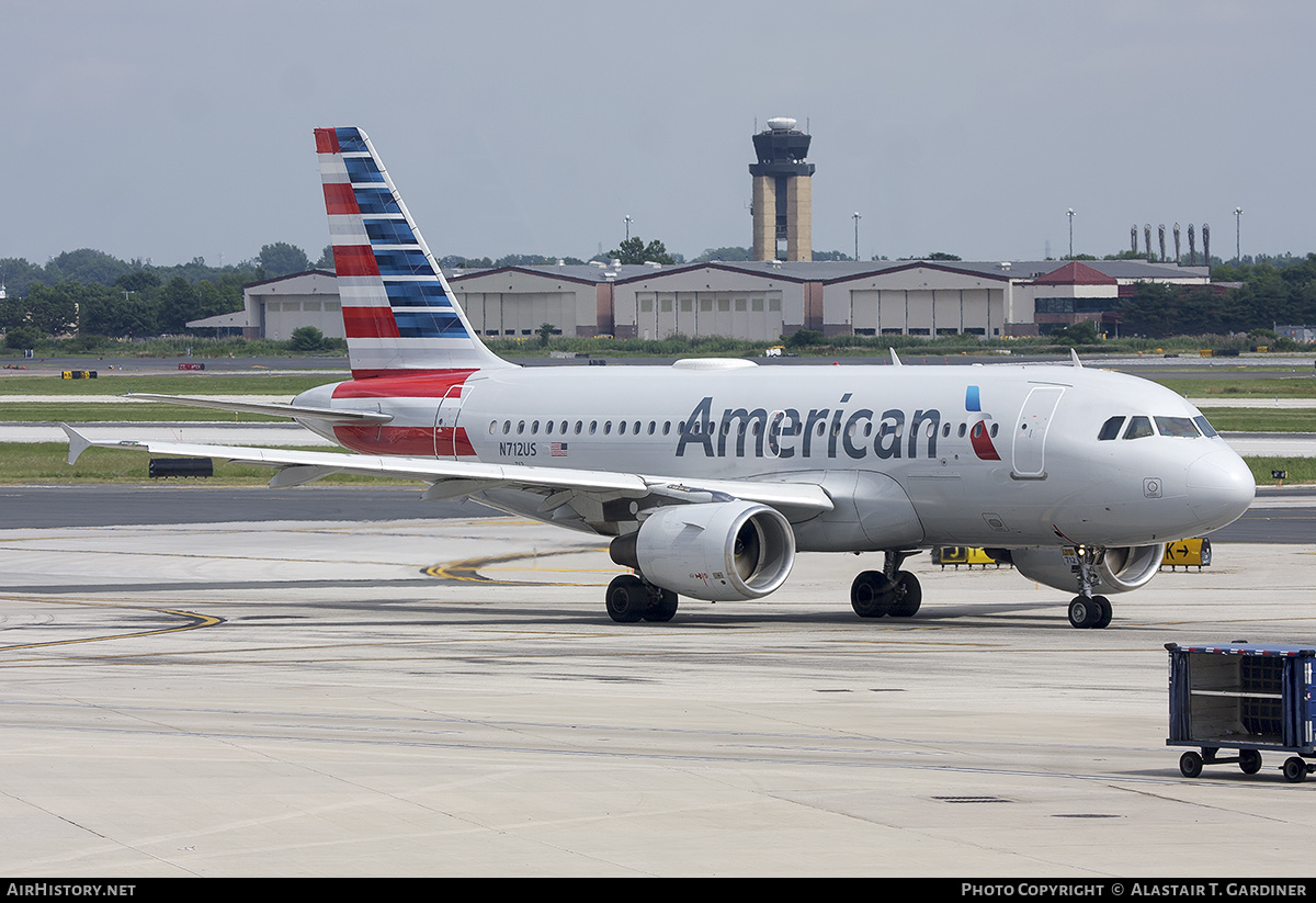 Aircraft Photo of N712US | Airbus A319-112 | American Airlines | AirHistory.net #577052