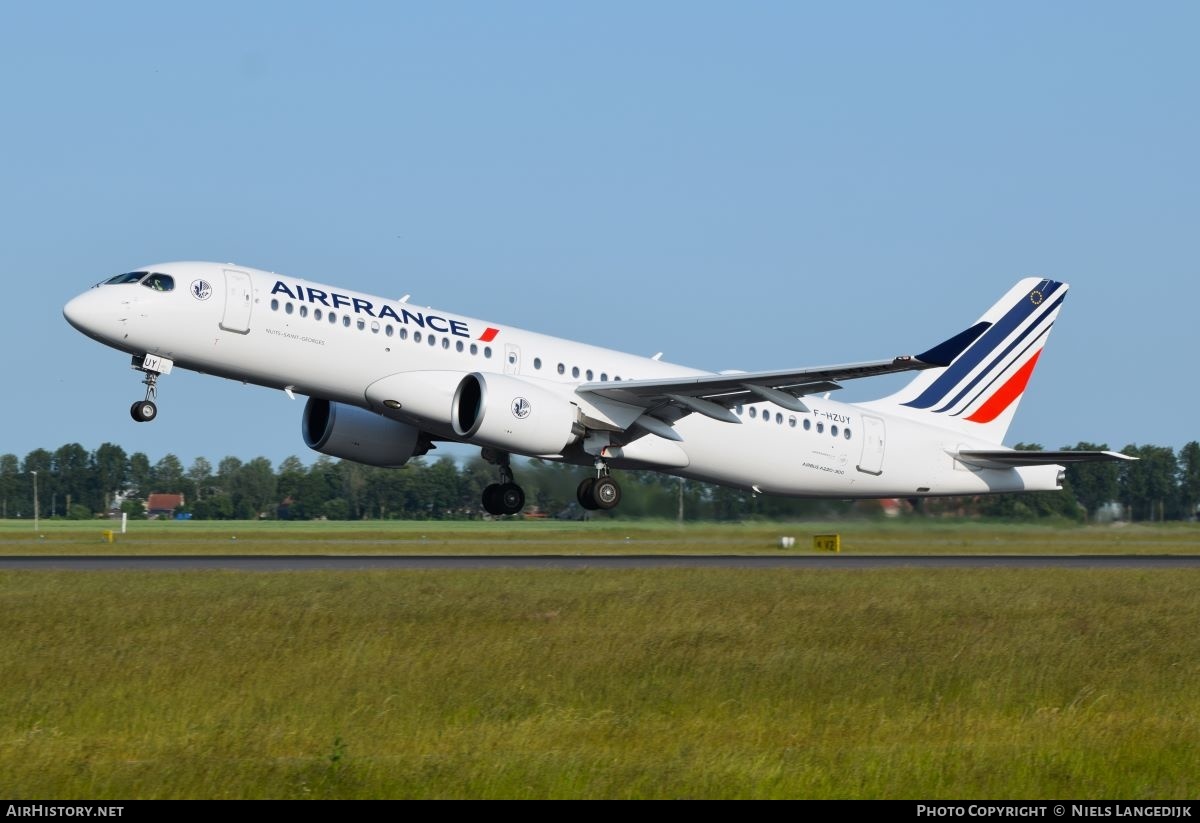 Aircraft Photo of F-HZUY | Airbus A220-371 (BD-500-1A11) | Air France | AirHistory.net #577155
