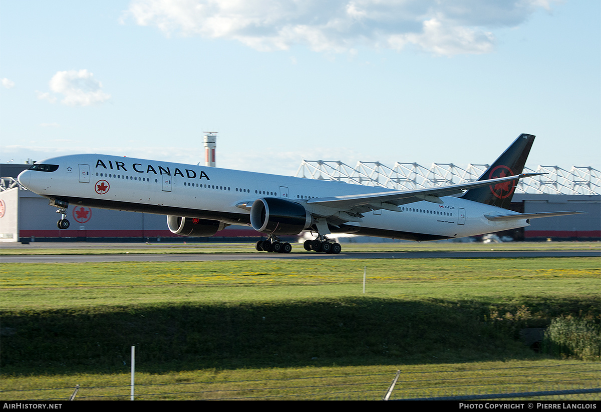 Aircraft Photo of C-FJZS | Boeing 777-333/ER | Air Canada | AirHistory.net #577167