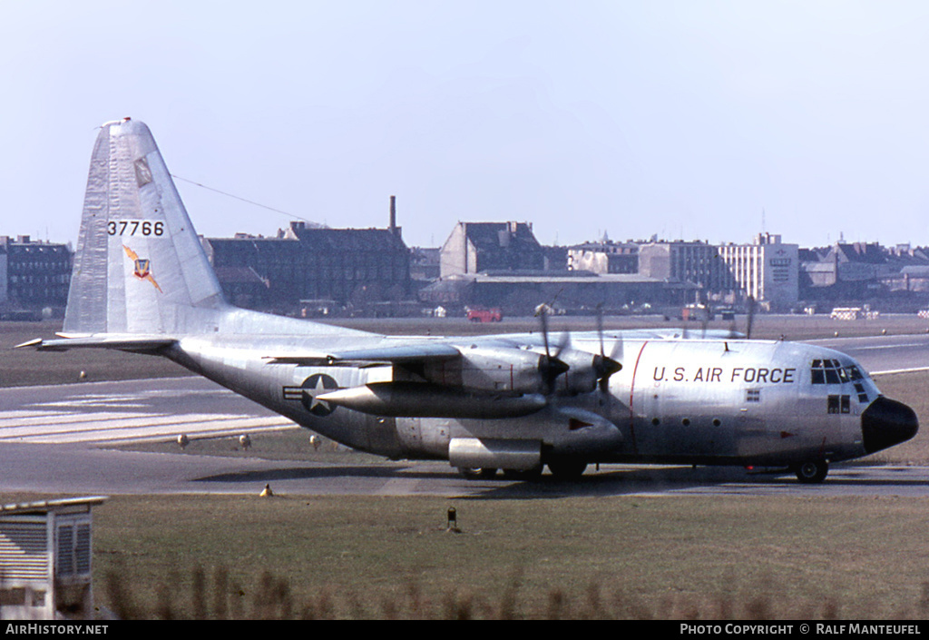 Aircraft Photo of 63-7766 / 37766 | Lockheed C-130E Hercules (L-382) | USA - Air Force | AirHistory.net #577169
