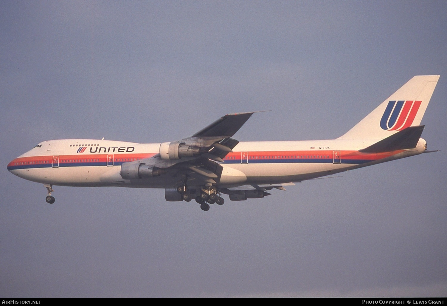Aircraft Photo of N161UA | Boeing 747-238B | United Airlines | AirHistory.net #577352