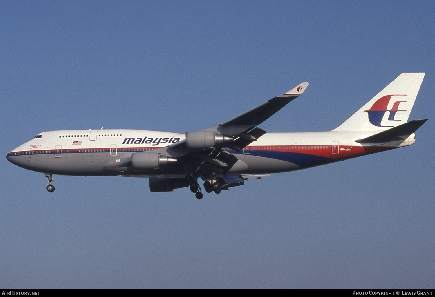Aircraft Photo of 9M-MHN | Boeing 747-4H6 | Malaysia Airlines | AirHistory.net #577354