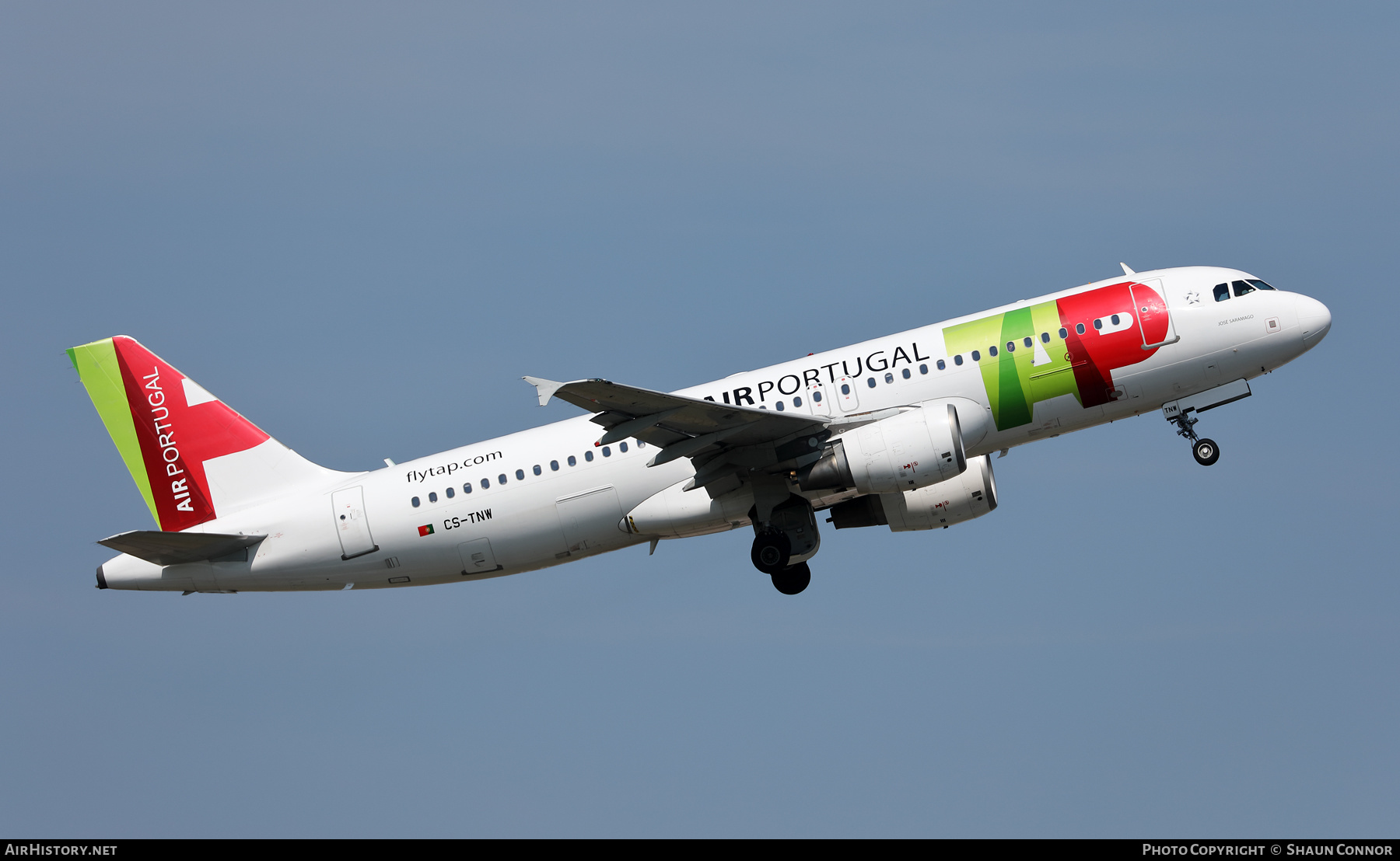 Aircraft Photo of CS-TNW | Airbus A320-214 | TAP Air Portugal | AirHistory.net #577426