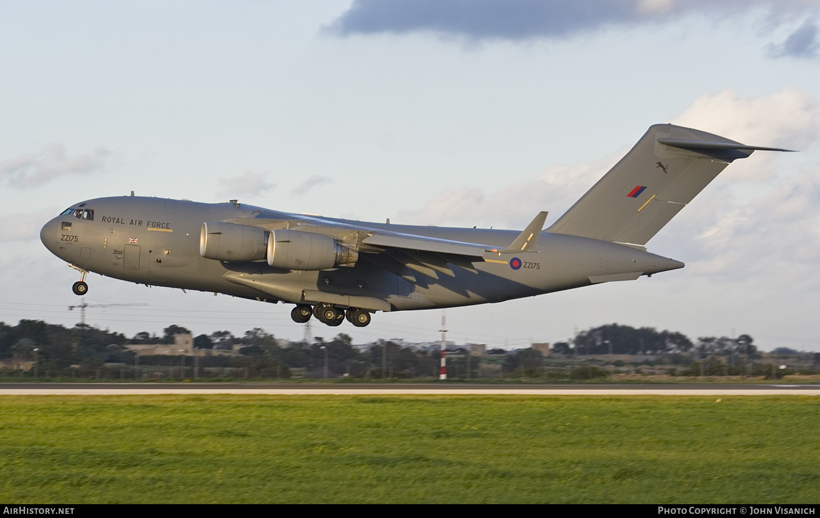 Aircraft Photo of ZZ175 | Boeing C-17A Globemaster III | UK - Air Force | AirHistory.net #577486