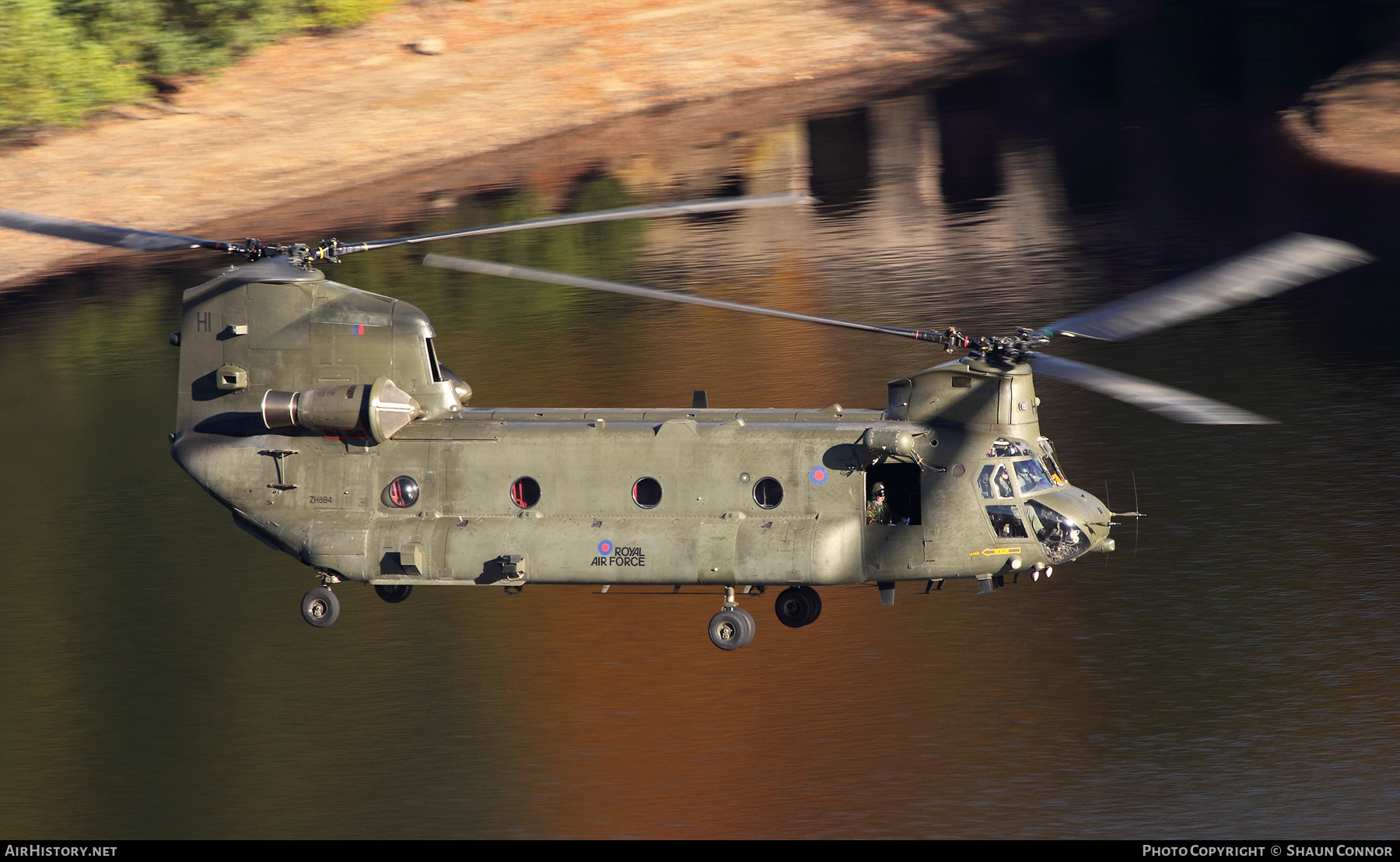 Aircraft Photo of ZH894 | Boeing Chinook HC2A (352) | UK - Air Force | AirHistory.net #577557