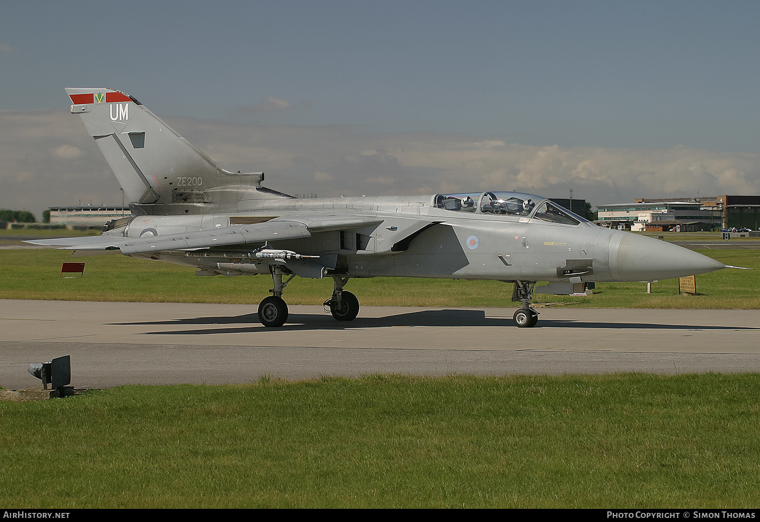 Aircraft Photo of ZE200 | Panavia Tornado F3 | UK - Air Force | AirHistory.net #577559